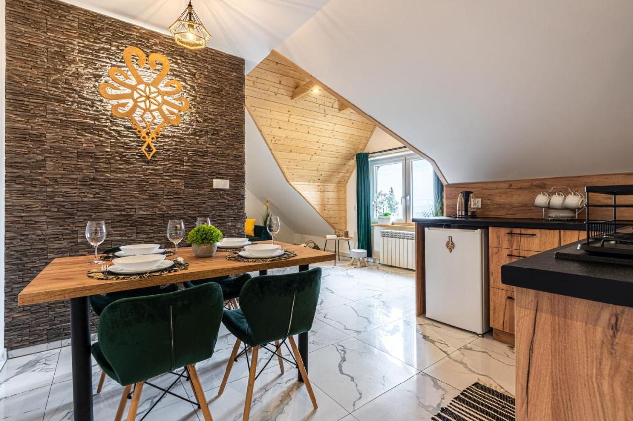 Widokowy Apartament - Pokoje Goscinne Banska Wyzna エクステリア 写真
