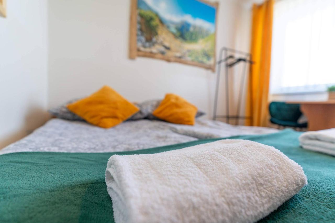 Widokowy Apartament - Pokoje Goscinne Banska Wyzna エクステリア 写真