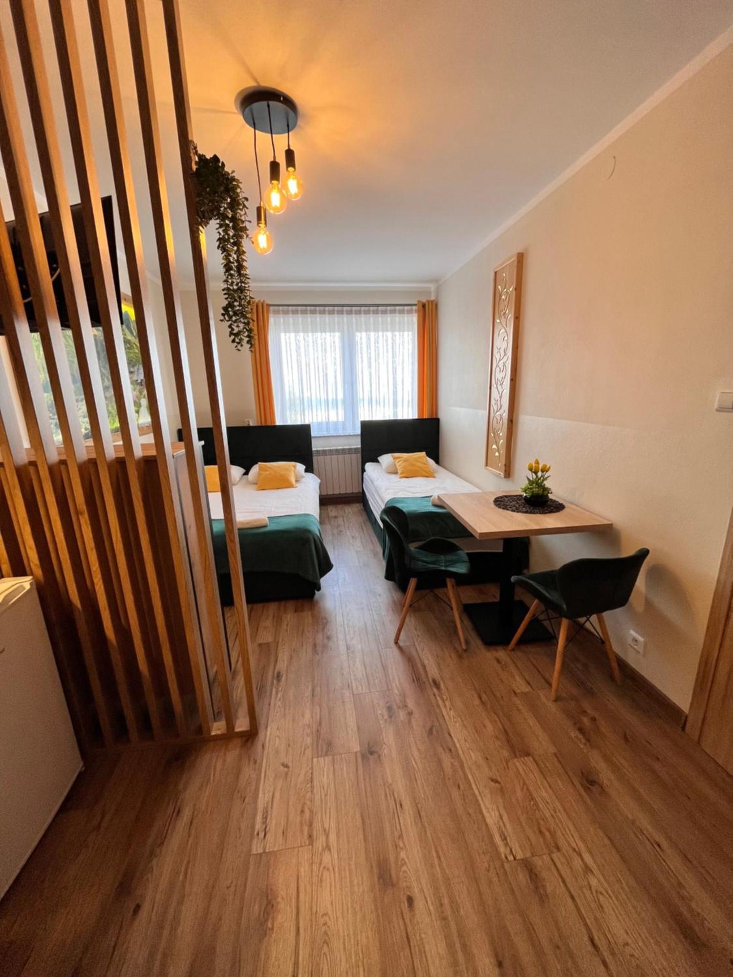 Widokowy Apartament - Pokoje Goscinne Banska Wyzna エクステリア 写真