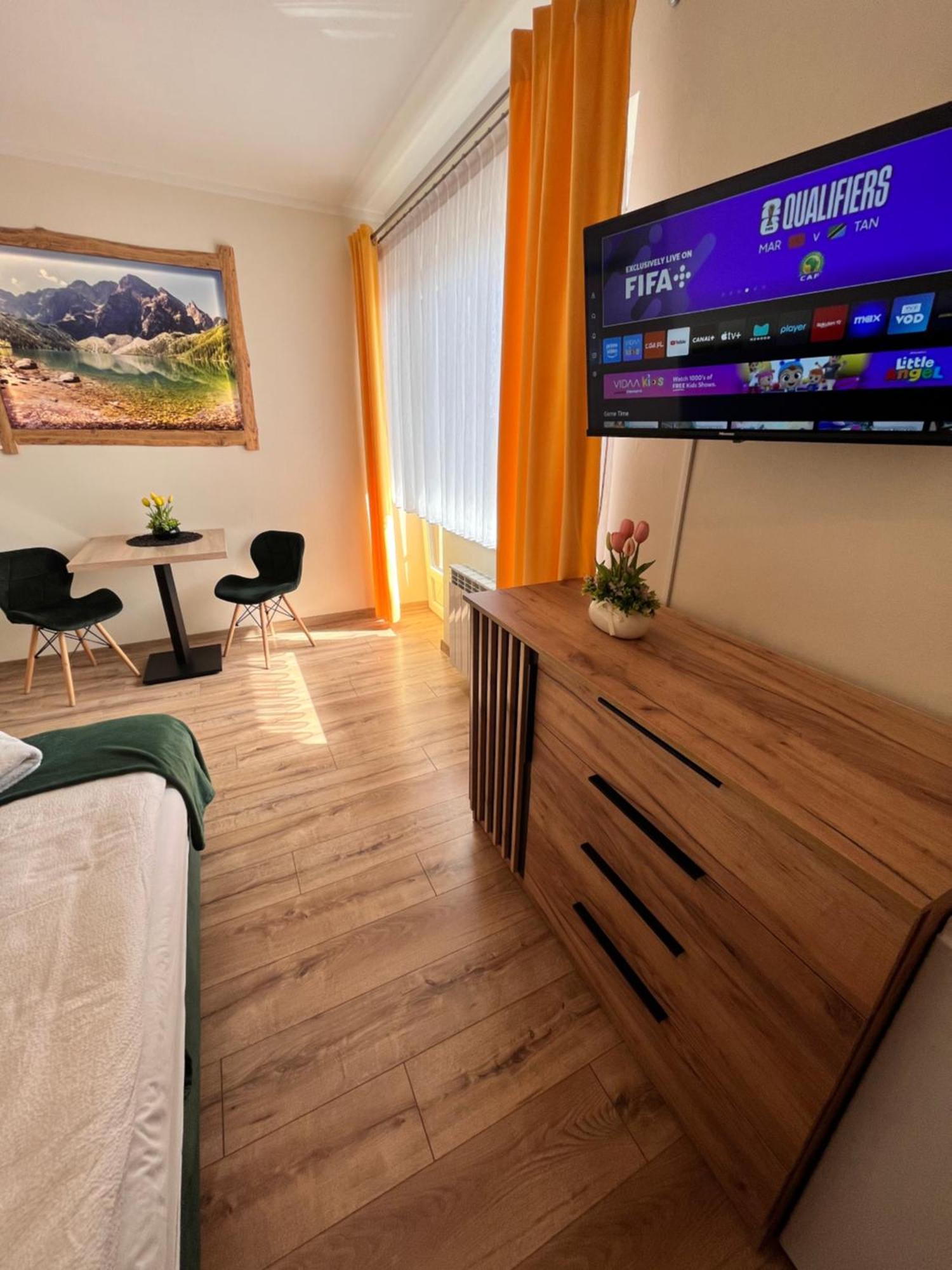 Widokowy Apartament - Pokoje Goscinne Banska Wyzna エクステリア 写真